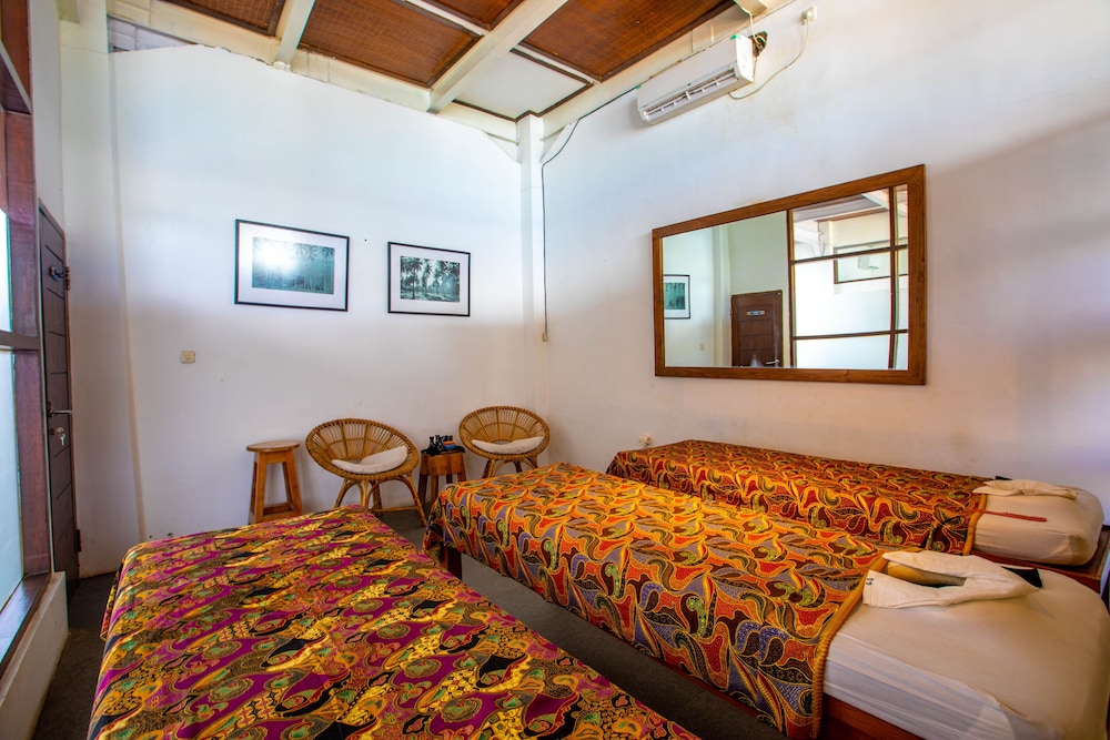 Gili Sands Hotel & Bar 44/66