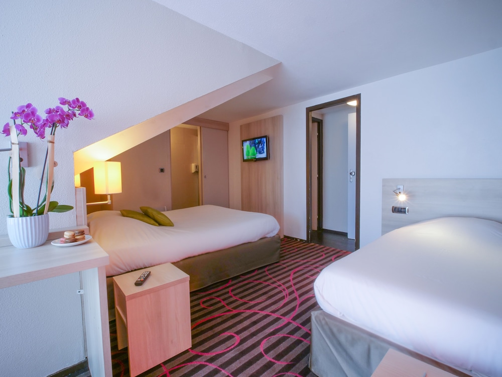 Hotel Inn Design Sable Sur Sarthe Resto Novo 14/50