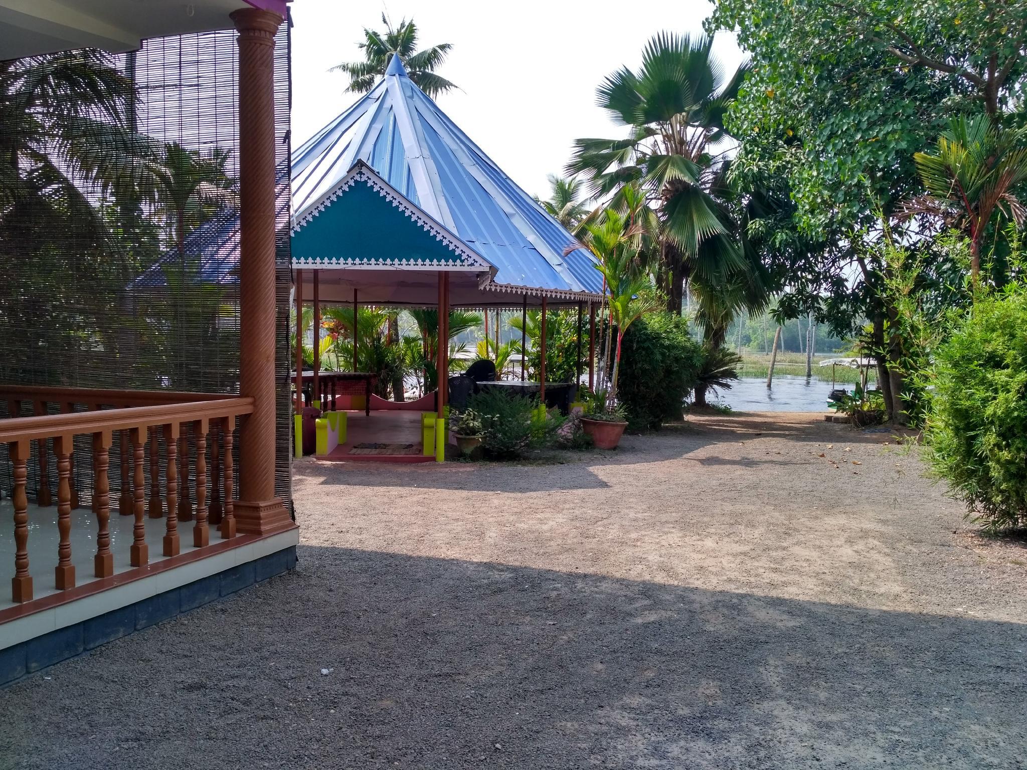 Club Mahindra Poovar 17/24