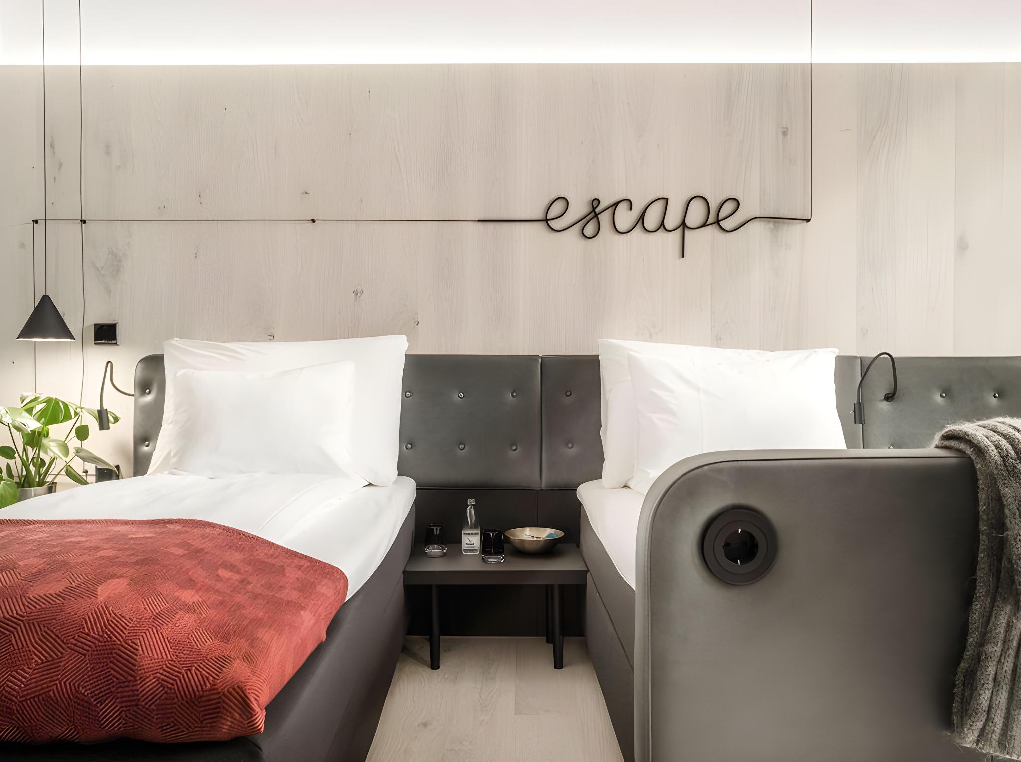 غرفة كبيرة بسريرين منفصلين وسريرين مزدوجين، Hotel Norge By Scandic 2/2