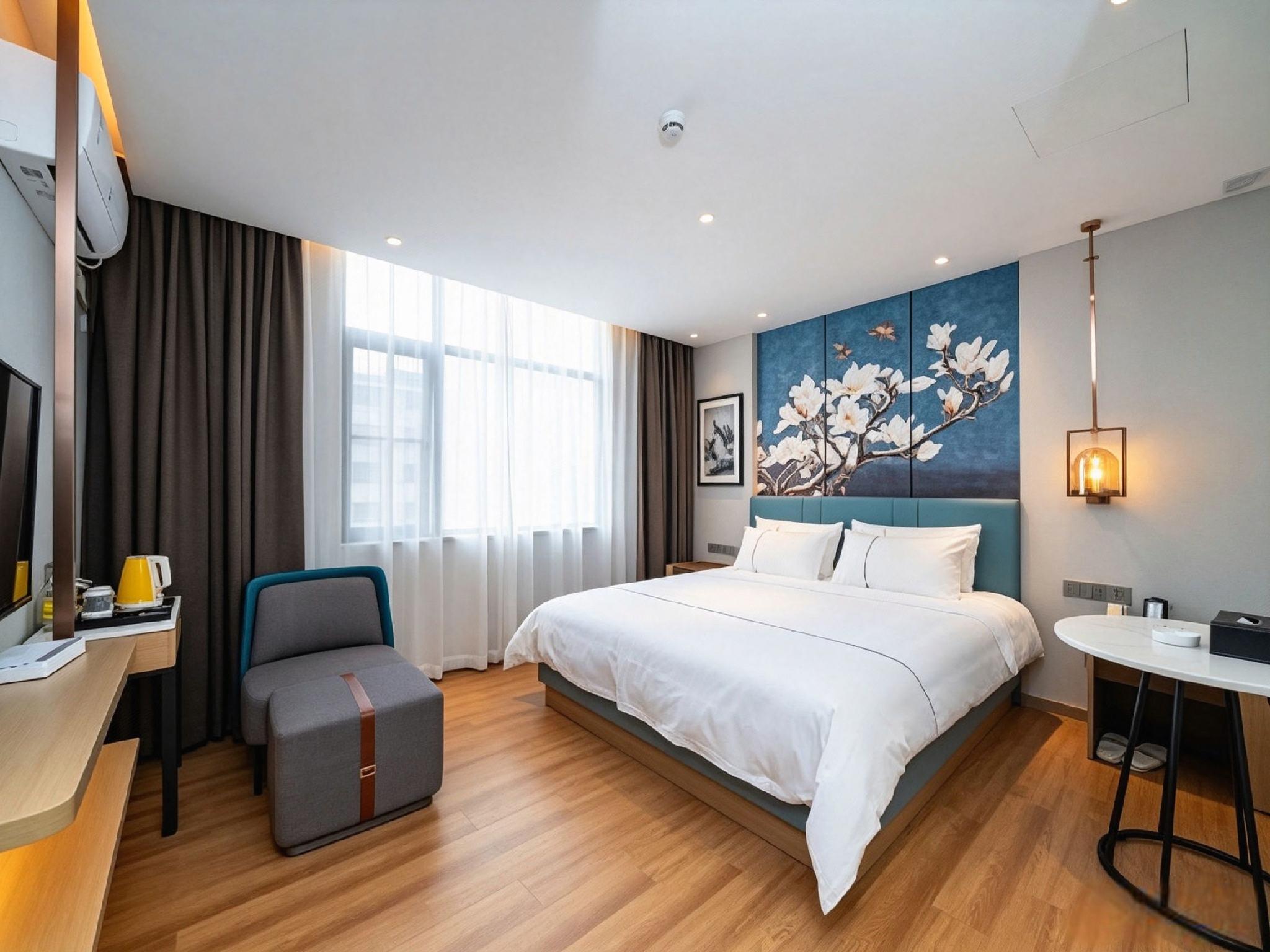Magnotel (Qinzhou Bay Square) 13/32