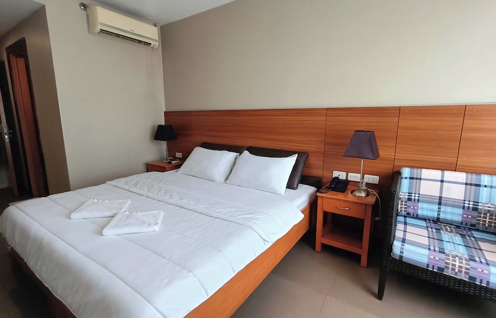 Fuente Oro Business Suites 28/68