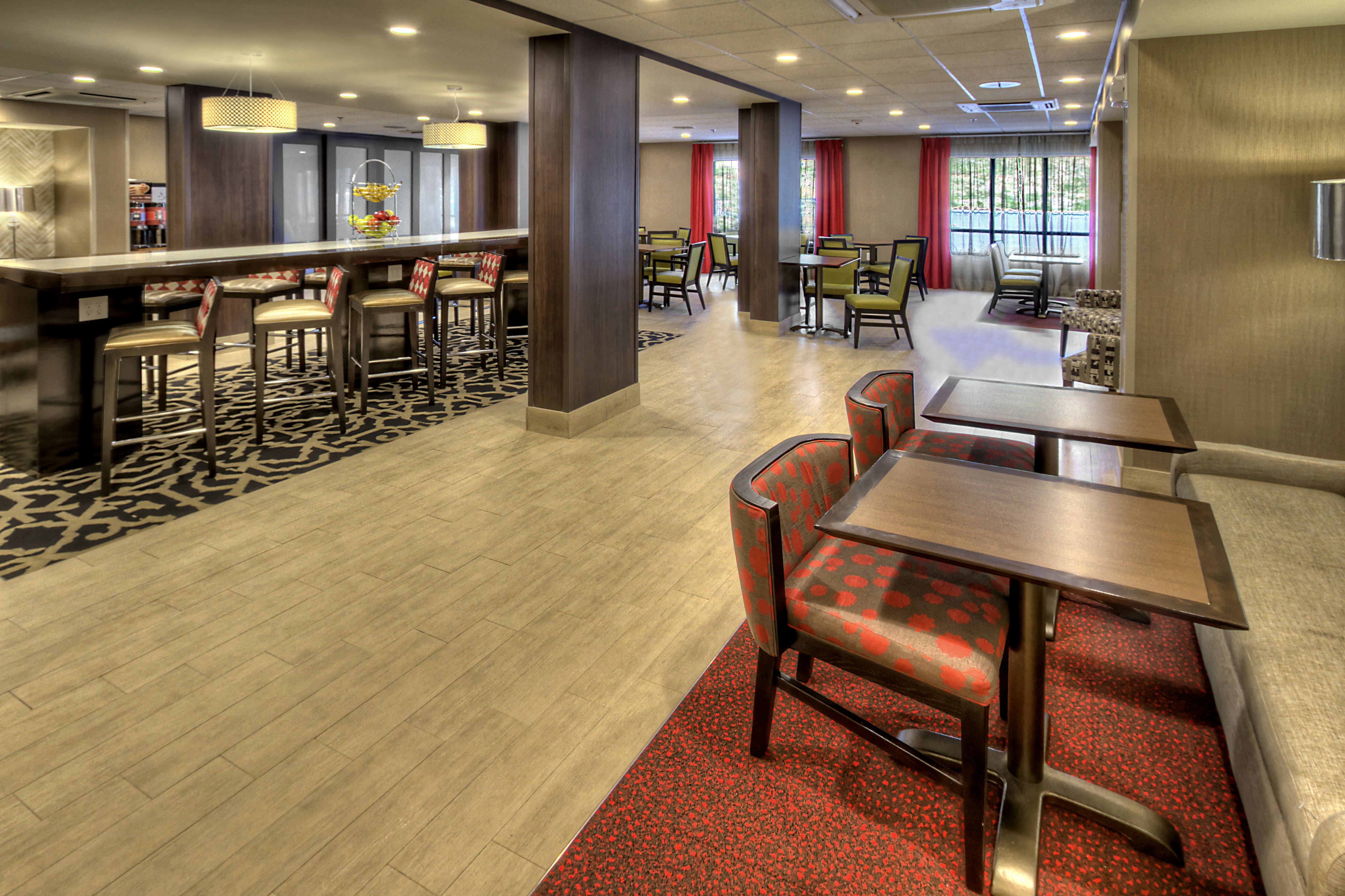 Hampton Inn Cookeville 28/40
