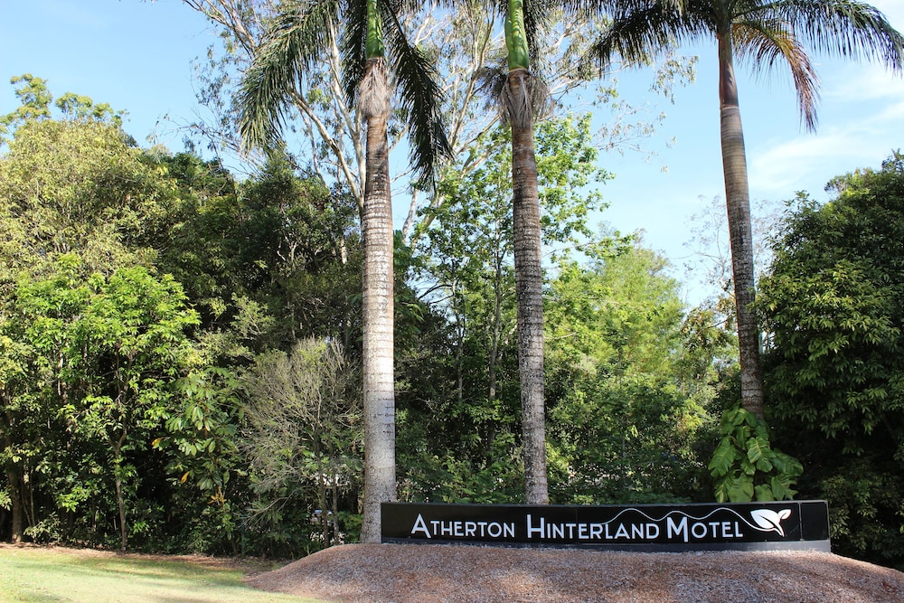 ATHERTON HINTERLAND MOTEL 37/40