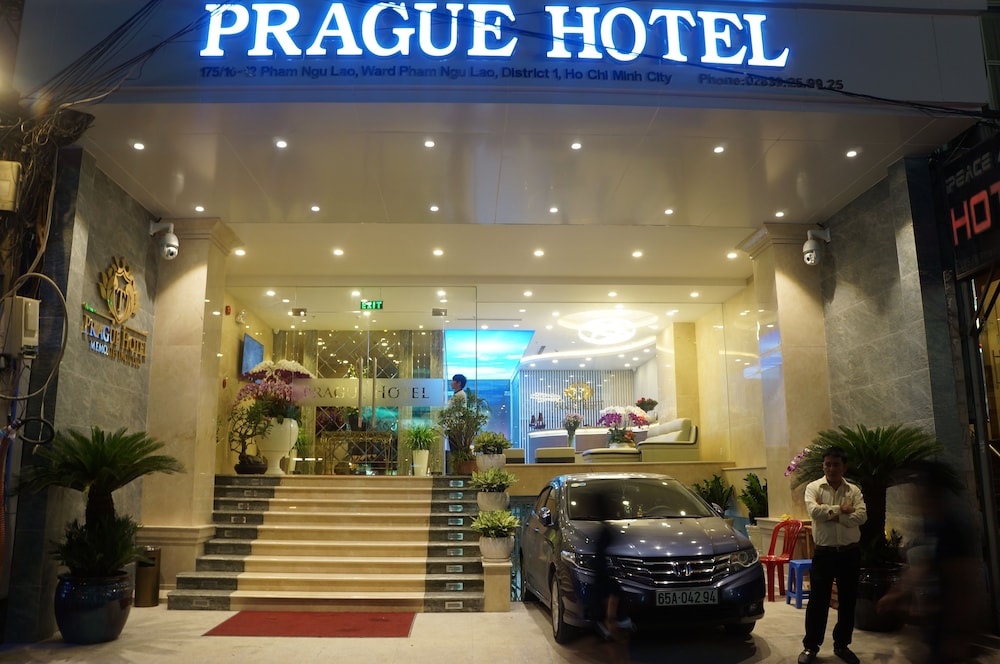 Prague Hotel 5/100