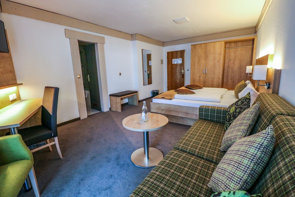Hotel Quellenhof 41/59