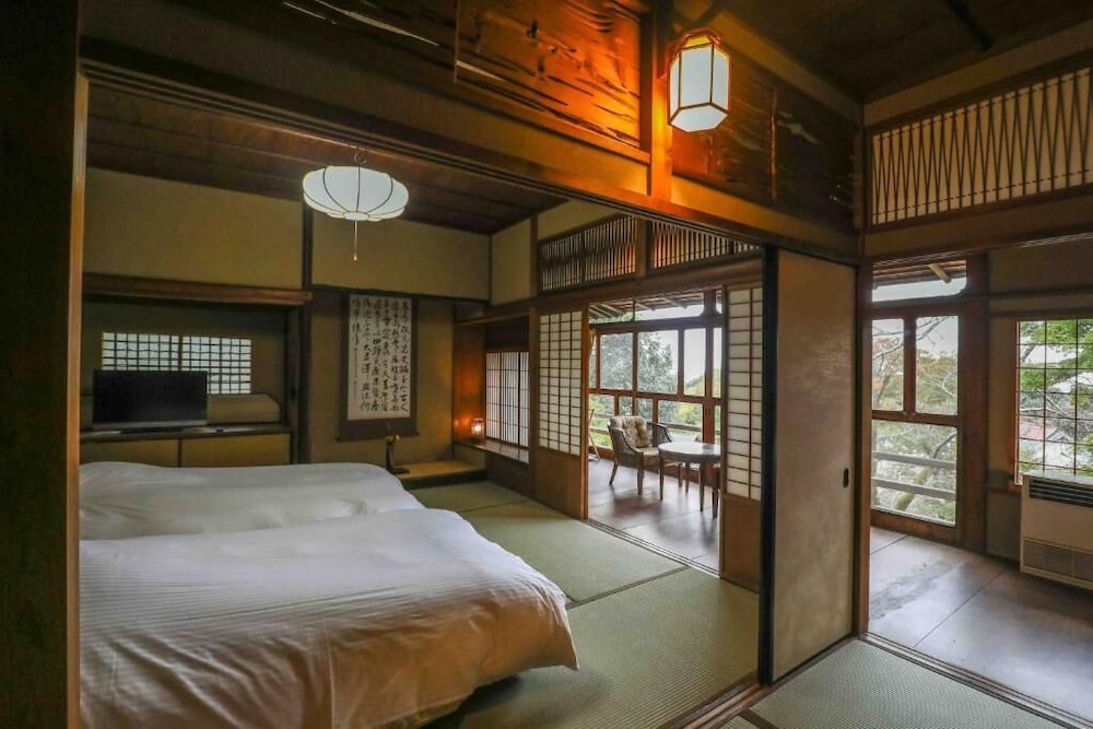 Cultural Property Of Japan Senzairo 12/50
