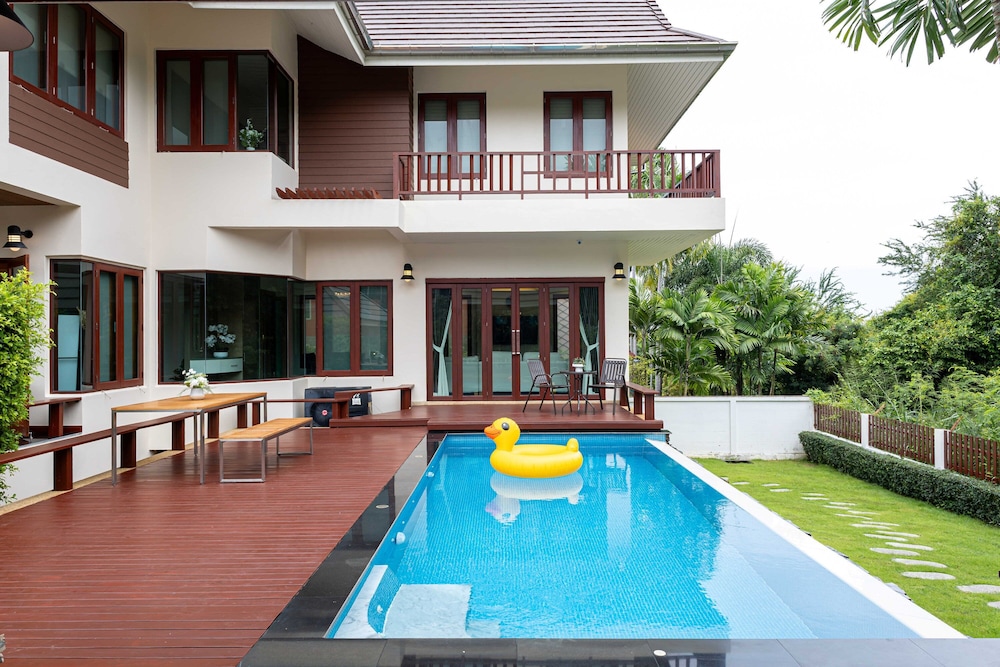 Premium Villa Baan Kinlom Chomlay 7/39