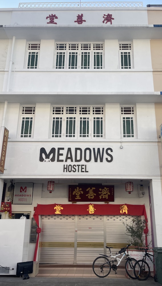Meadows Hostel 3/49