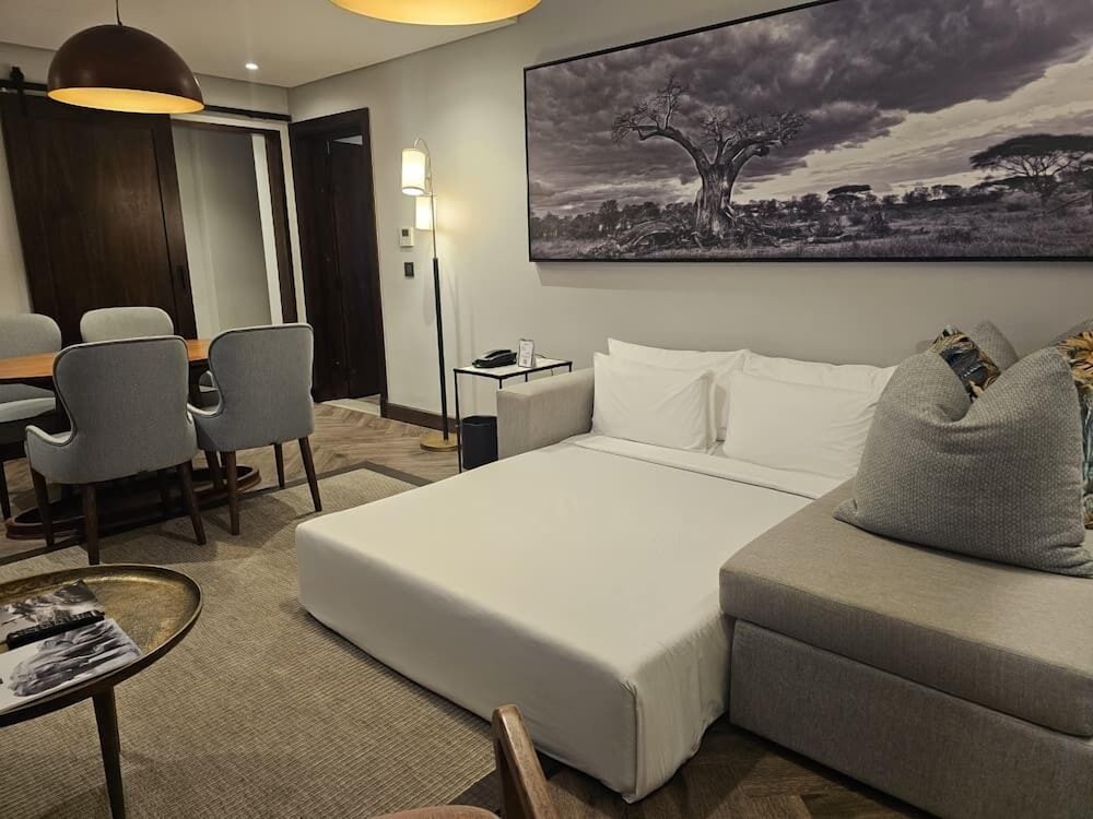Family Suite, Villa, King Bed, River View