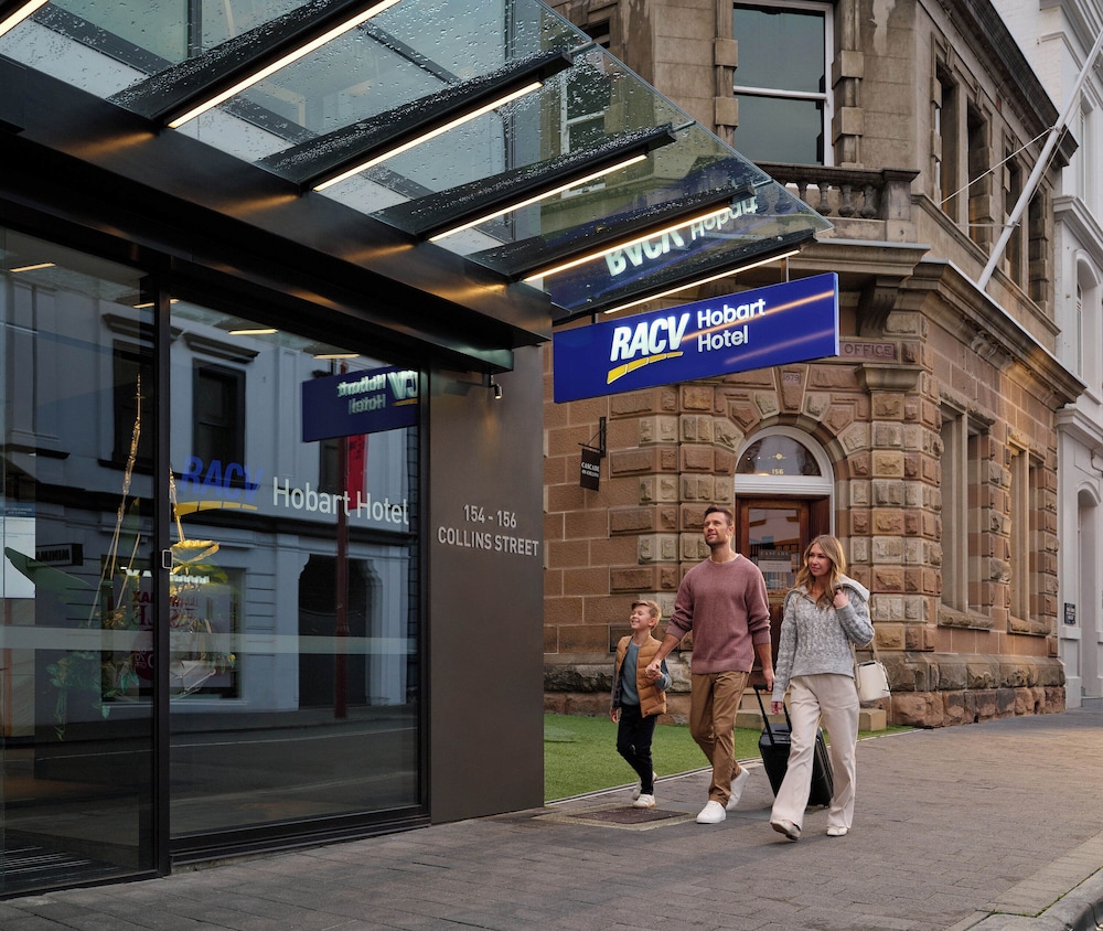 RACV Hobart Hotel 43/48