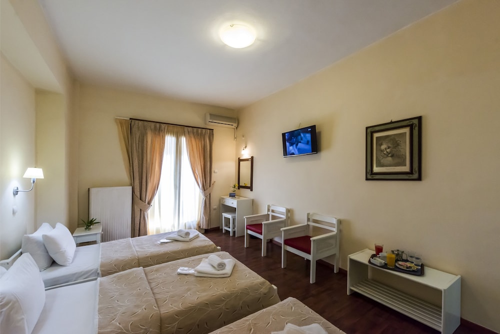 Akrogiali Hotel 30/75