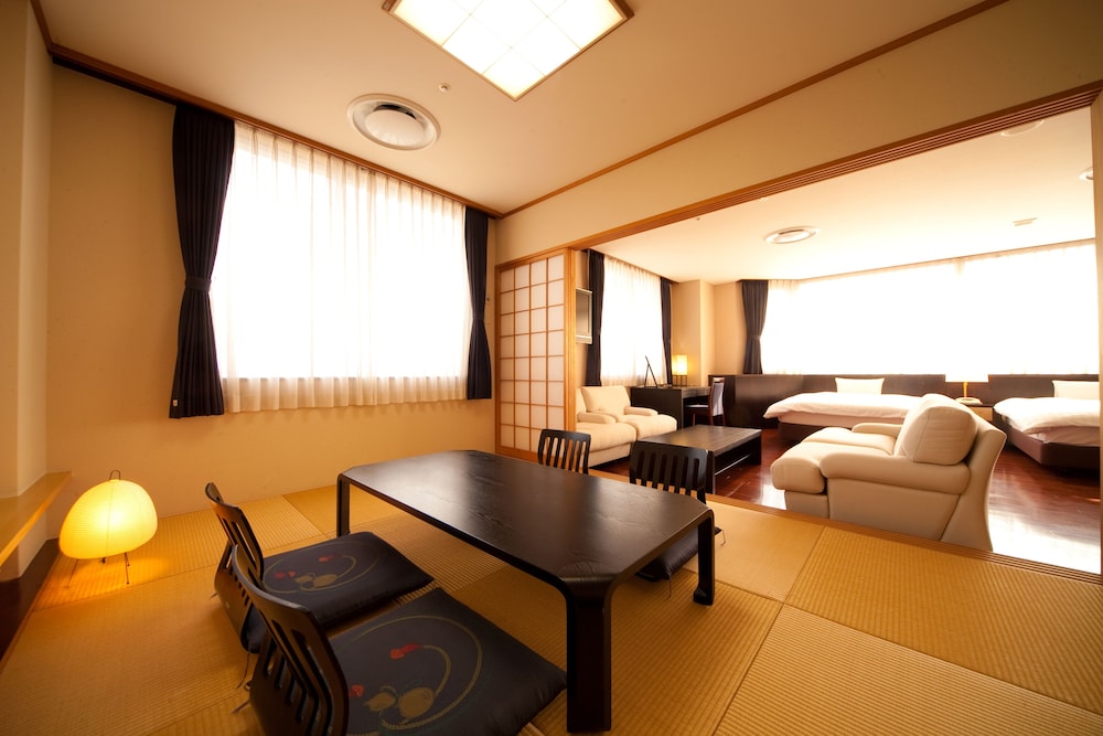 Kikunan Onsen UBL Hotel 40/50