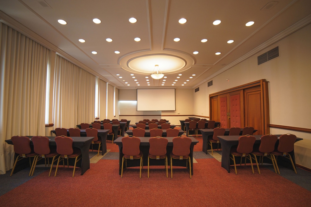 Mabu Curitiba Business 58/64