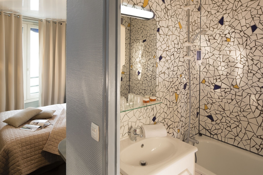 Le Petit Oberkampf Hotel and Spa 9/56