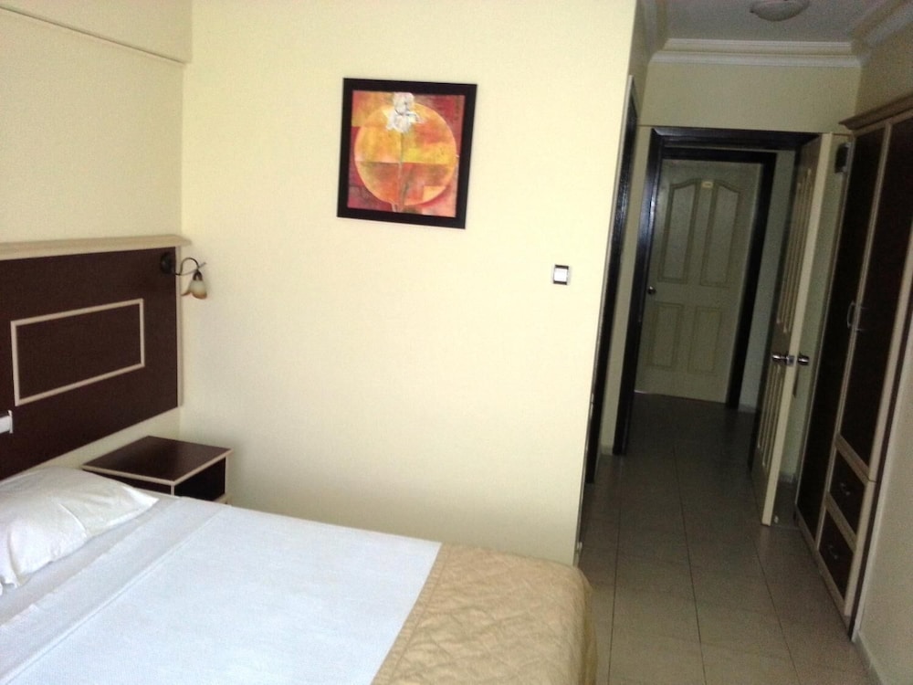 Hamle Hotel 21/48