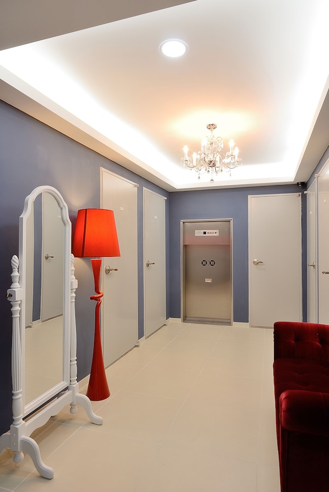 Red Guest House 4/50