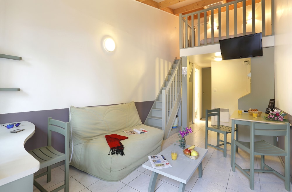 Room at Residence Resid price Vacanceole, MERVILLE