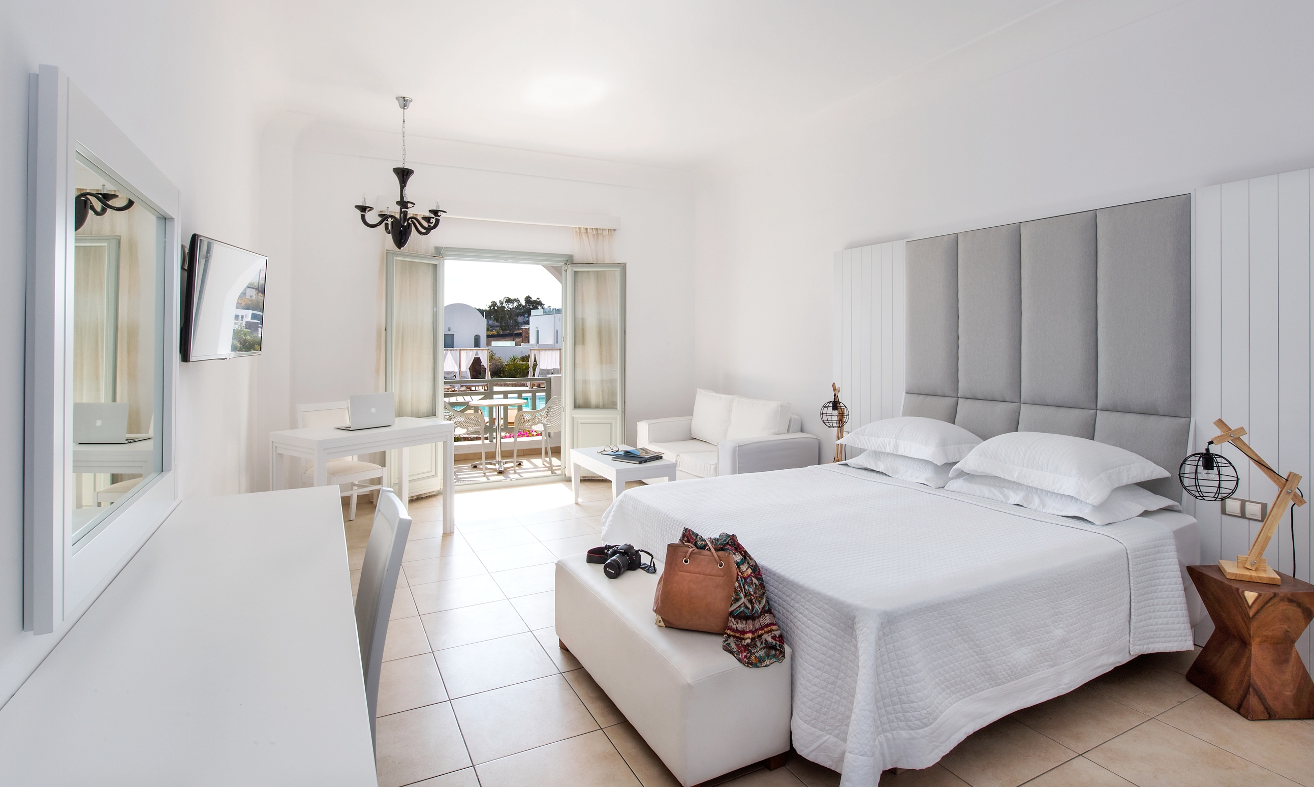 SUPERIOR, DOUBLE BED