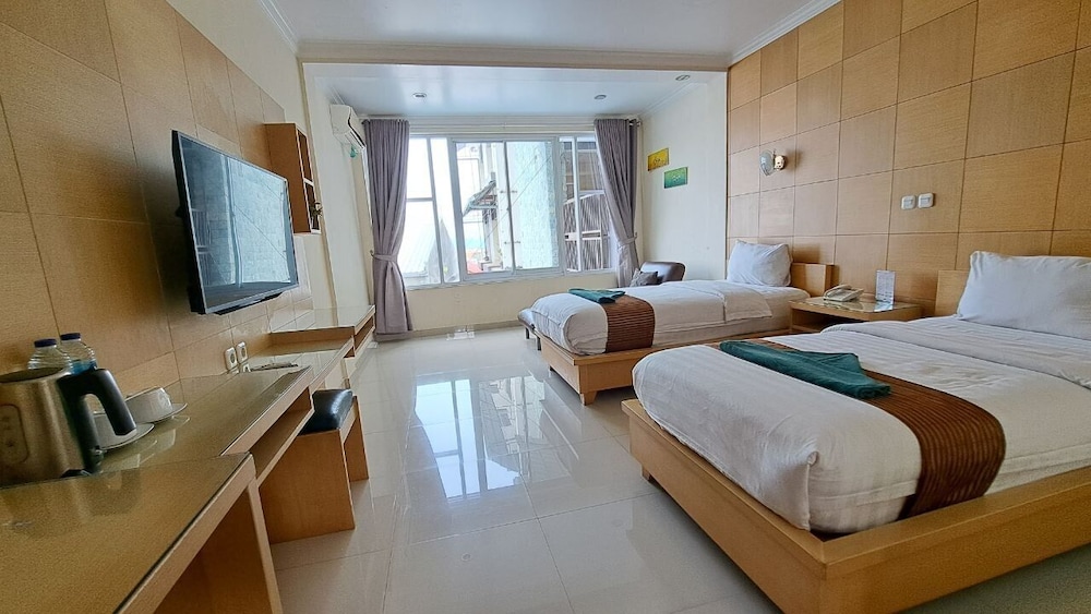 Permata Hijau Hotel 22/50