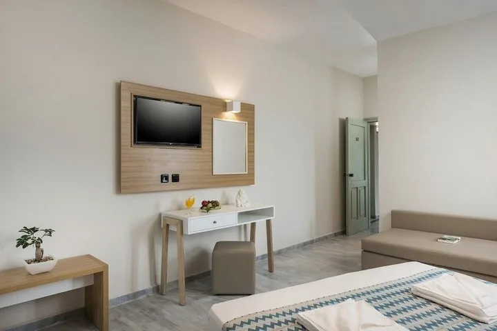 Metropol Sea Golden Bay 32/57