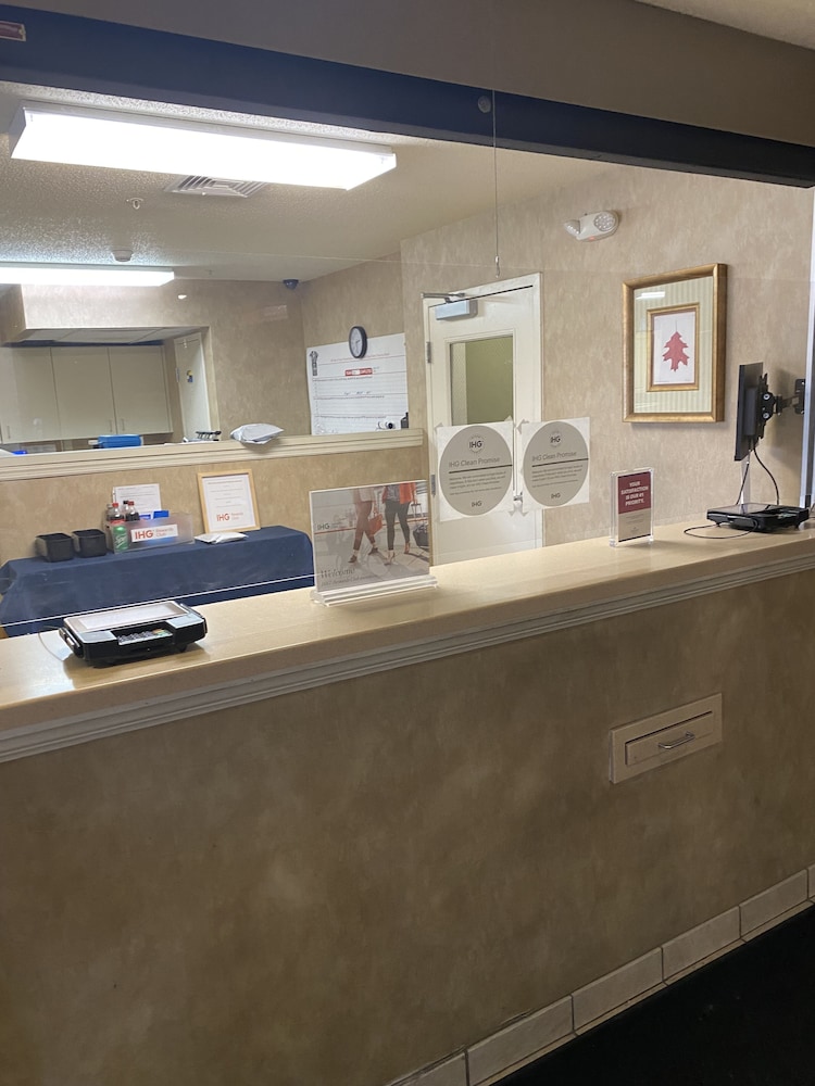 Candlewood Suites Williamsport 56/77