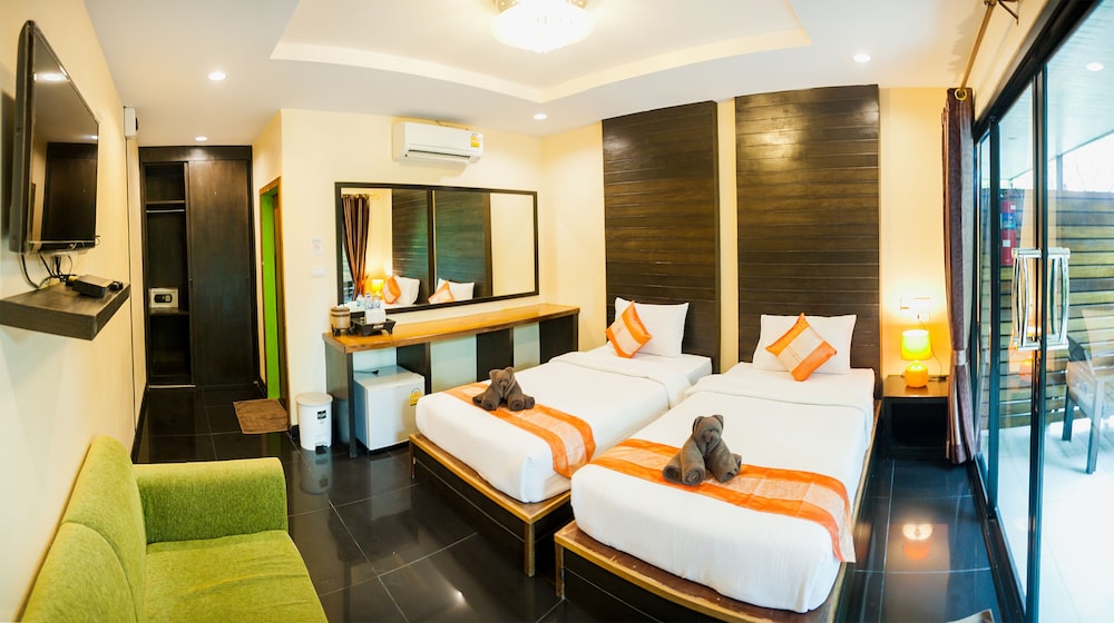 Leelawadee Lipe Resort 11/28