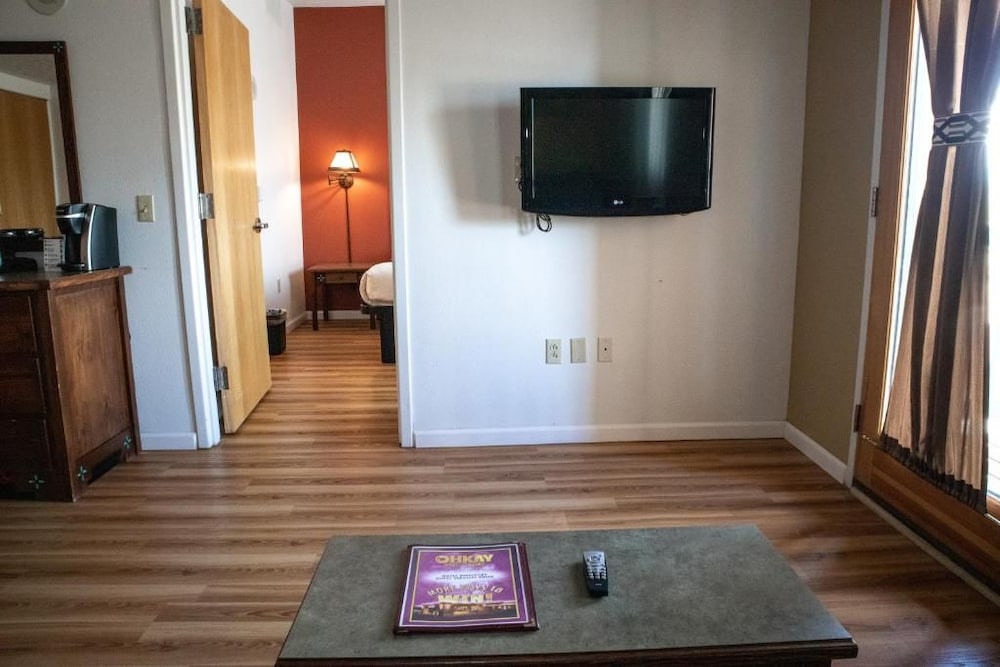 Ohkay Casino Resort Hotel 48/62