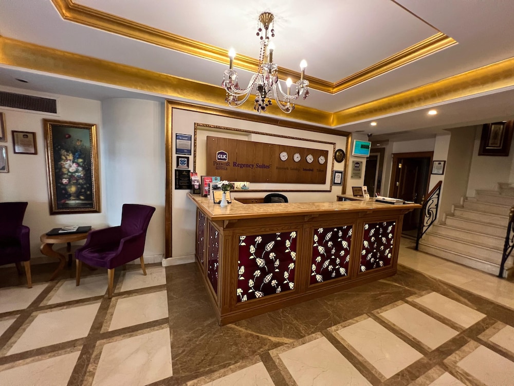Glk Premier Regency Suites And Spa 8/74