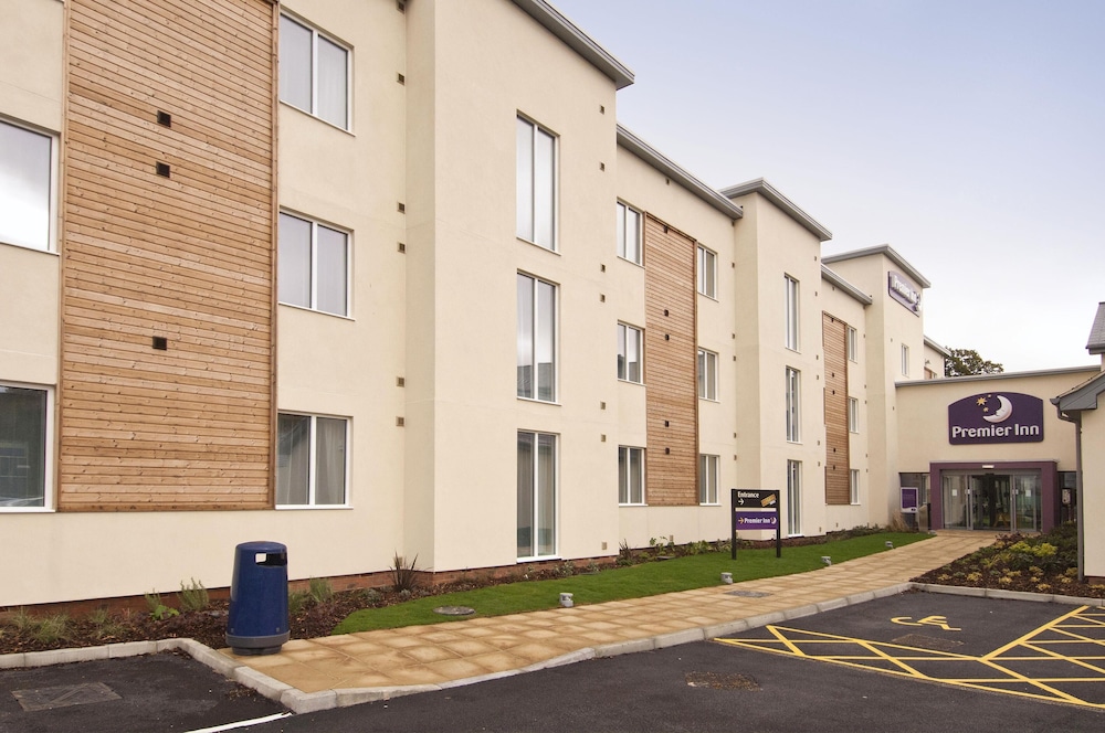 Premier Inn Burgess Hill 40/50
