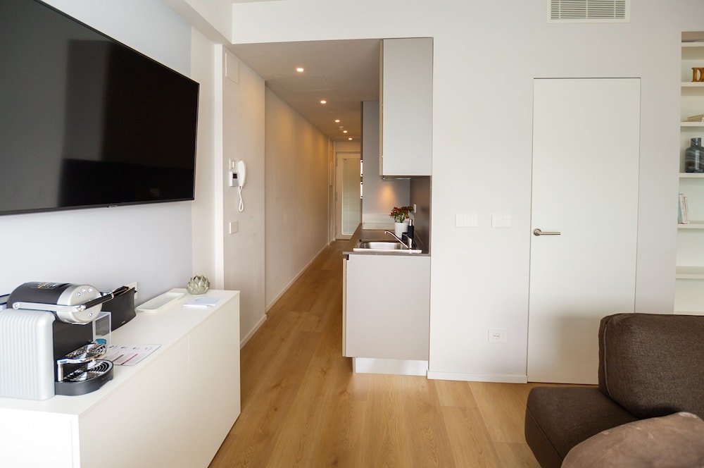 AH Porticcioli Boutique Apartments 4/50