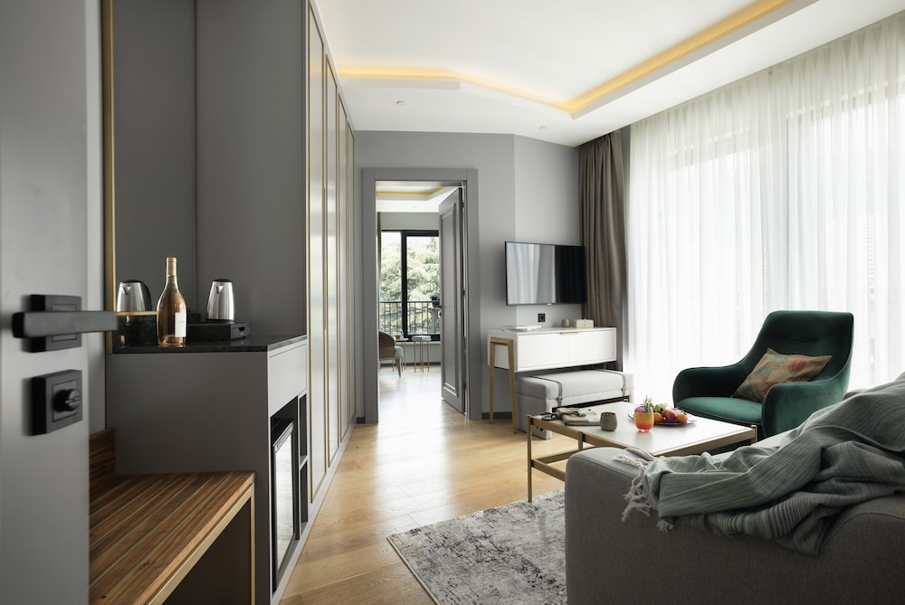 LA FLEUR BOUTIQUE HOTEL 16/21