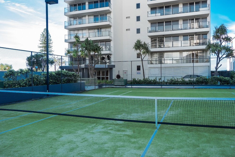 The Penthouses 8/27