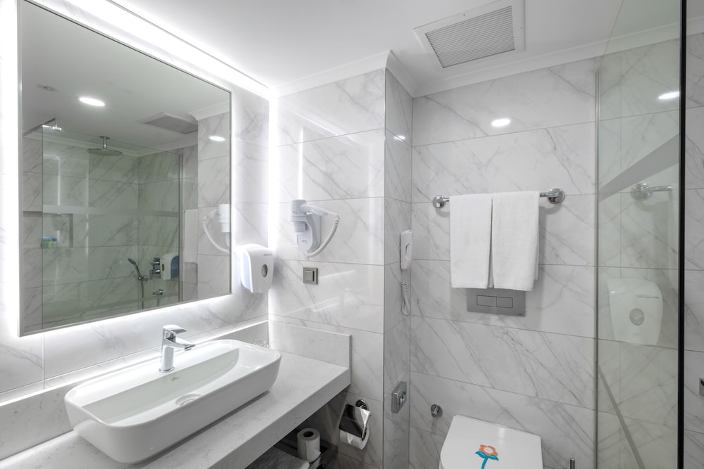 Alba Resort Hotel 46/50