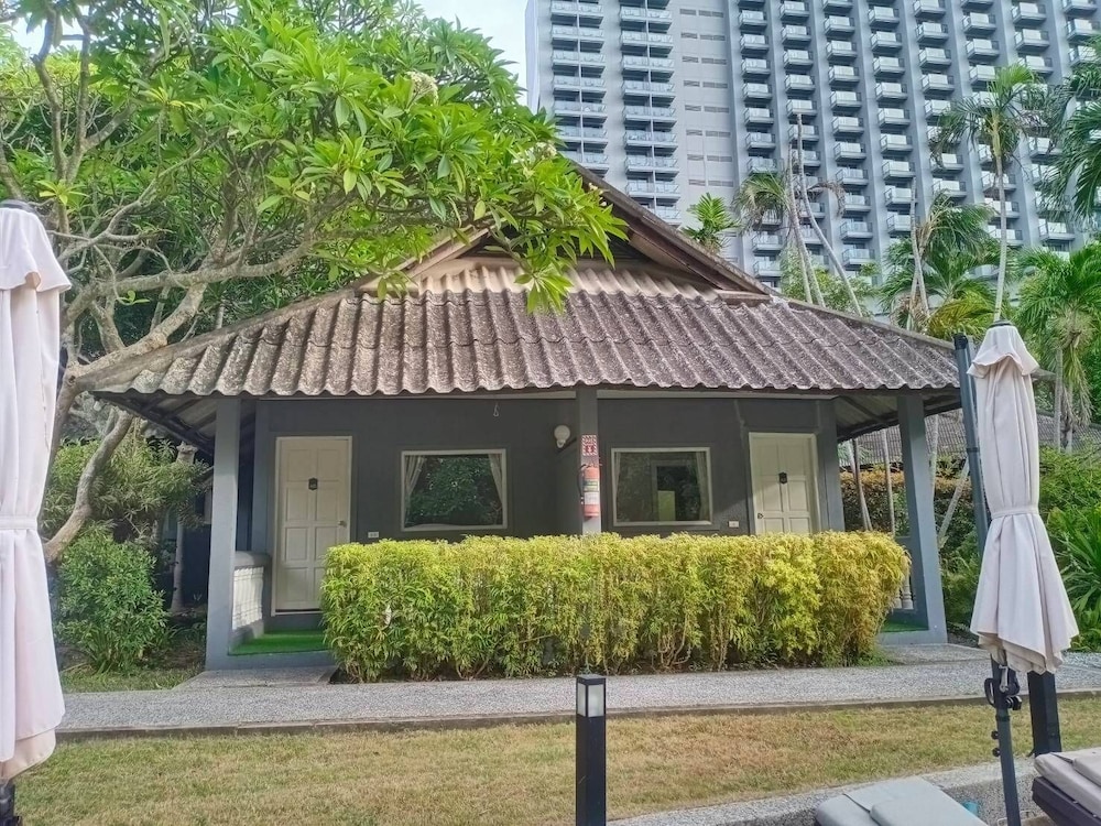 Let S Hyde Resort And Villa Pattaya 7/69