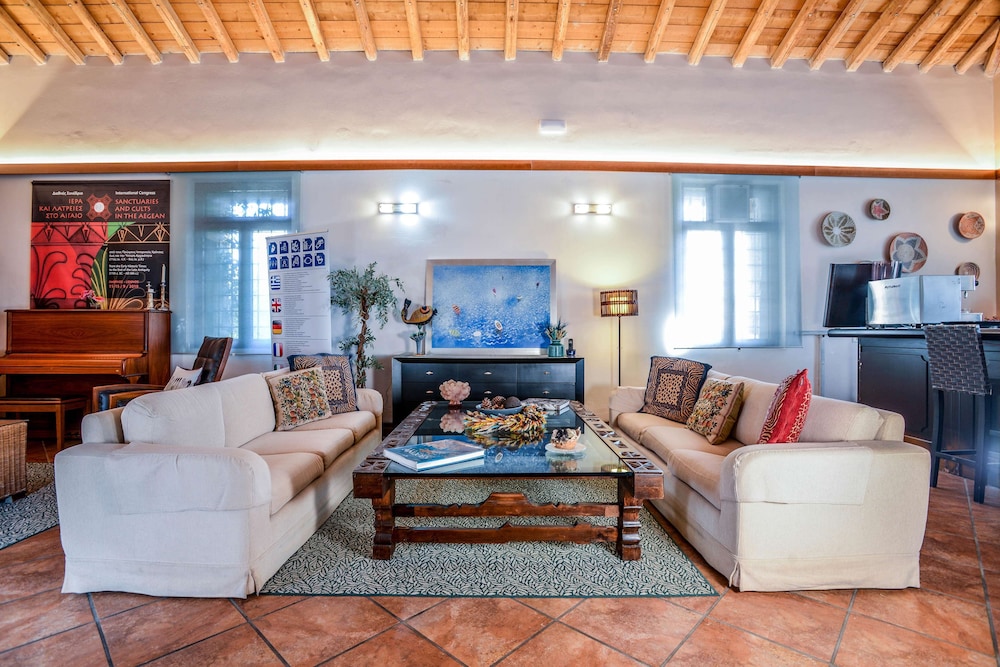 Varos Village Boutique Hotel 28/49