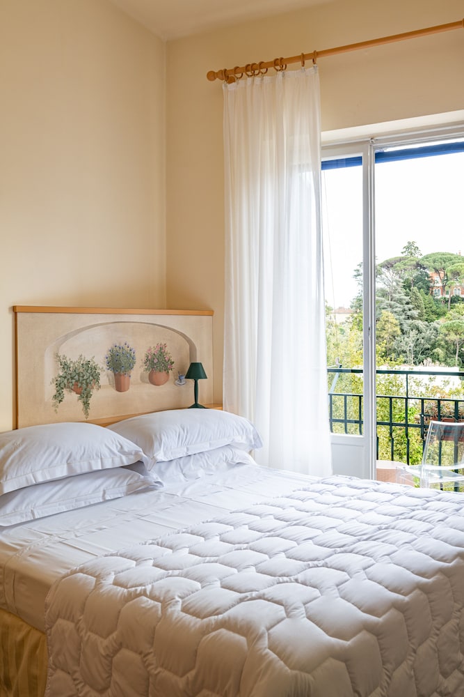 Hotel Minerva 14/50