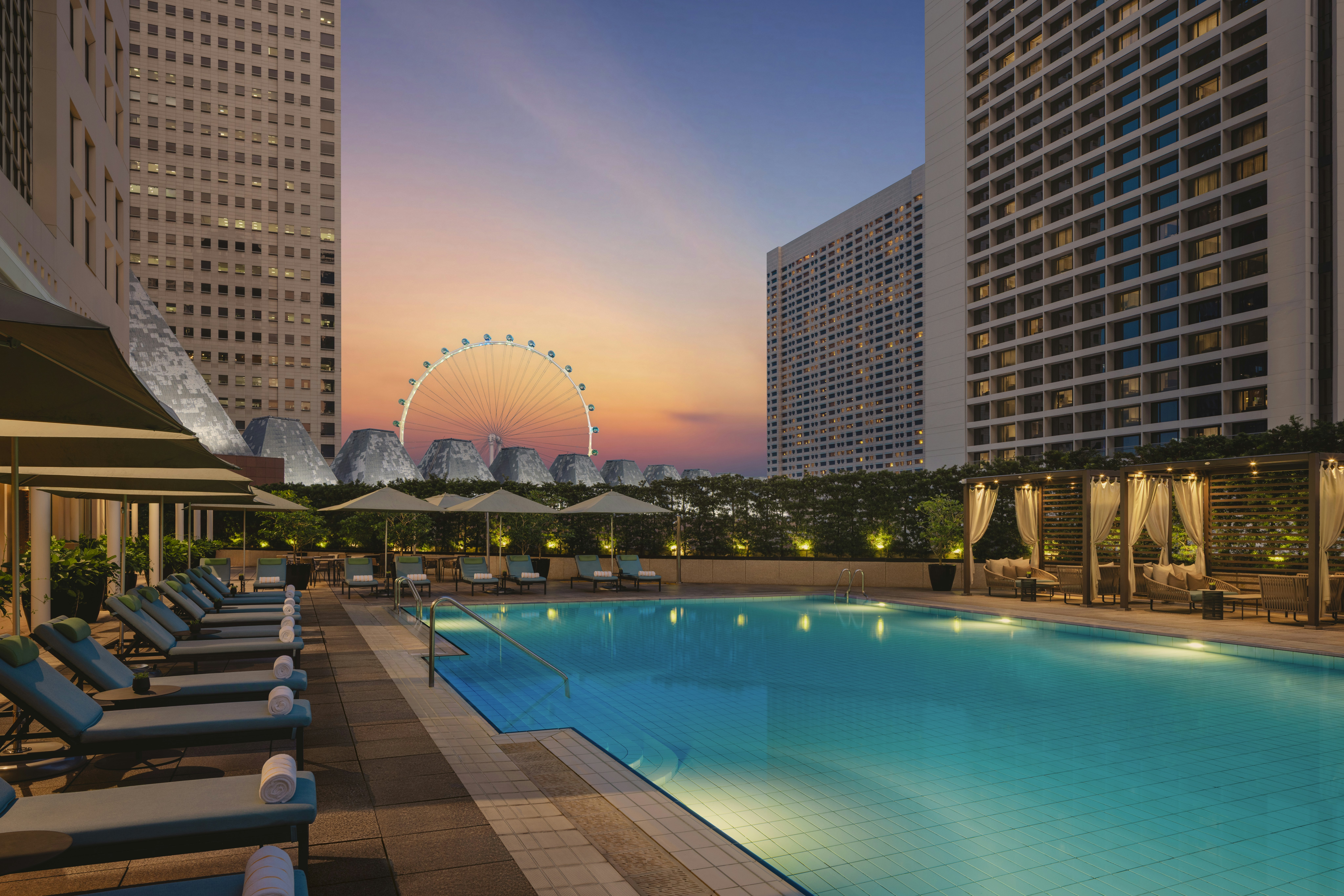 Conrad Singapore Marina Bay 63/65