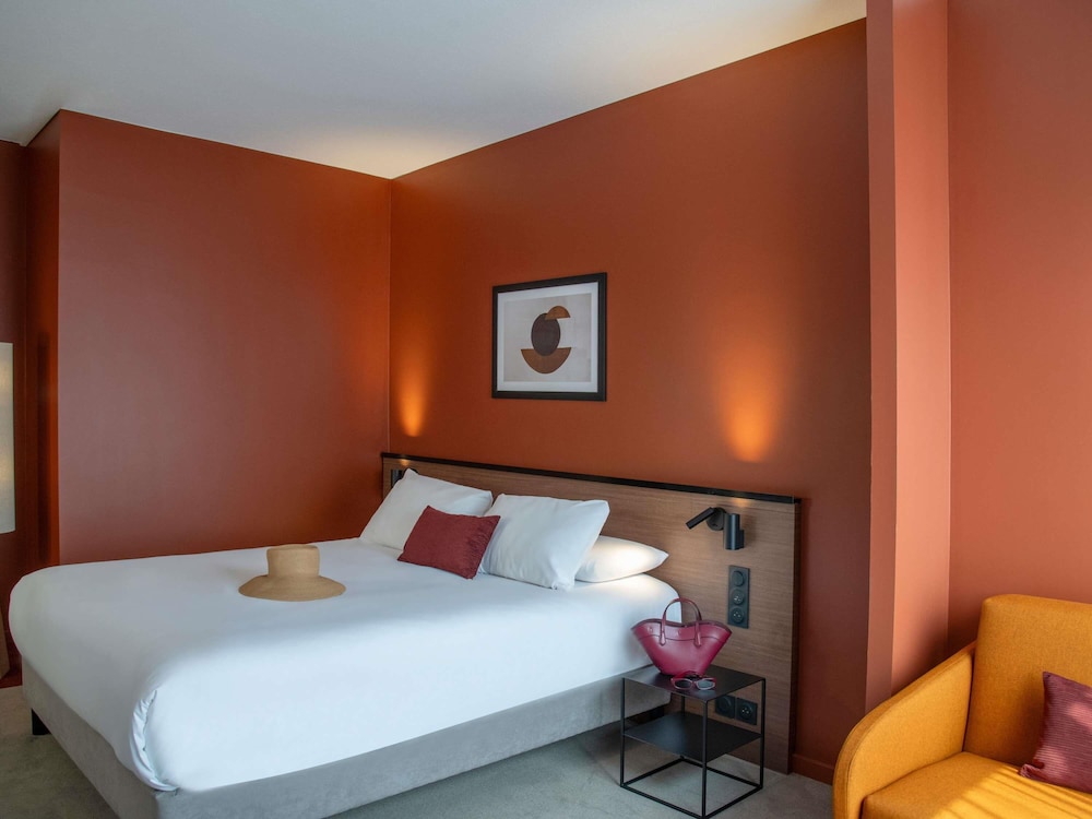 جناح جونيور بسريرين كوين، Mercure Toulouse Aeroport Golf De Seilh 2/4