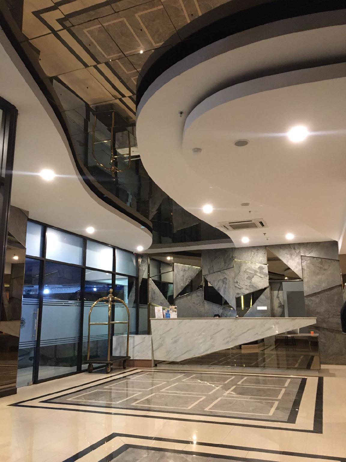 Opa Hotel Palembang 3/33