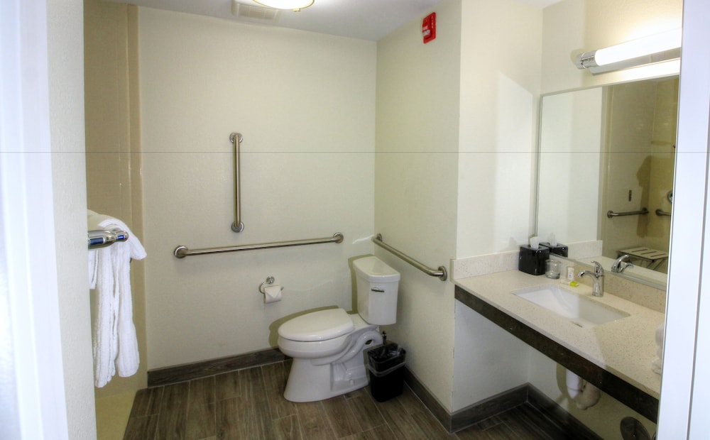 Candlewood Suites Memphis East 16/45