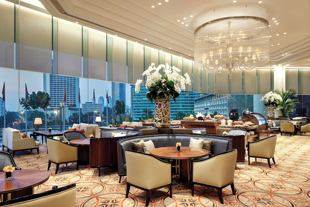 Keraton At the Plaza A Luxury Collection Hotel 43/52
