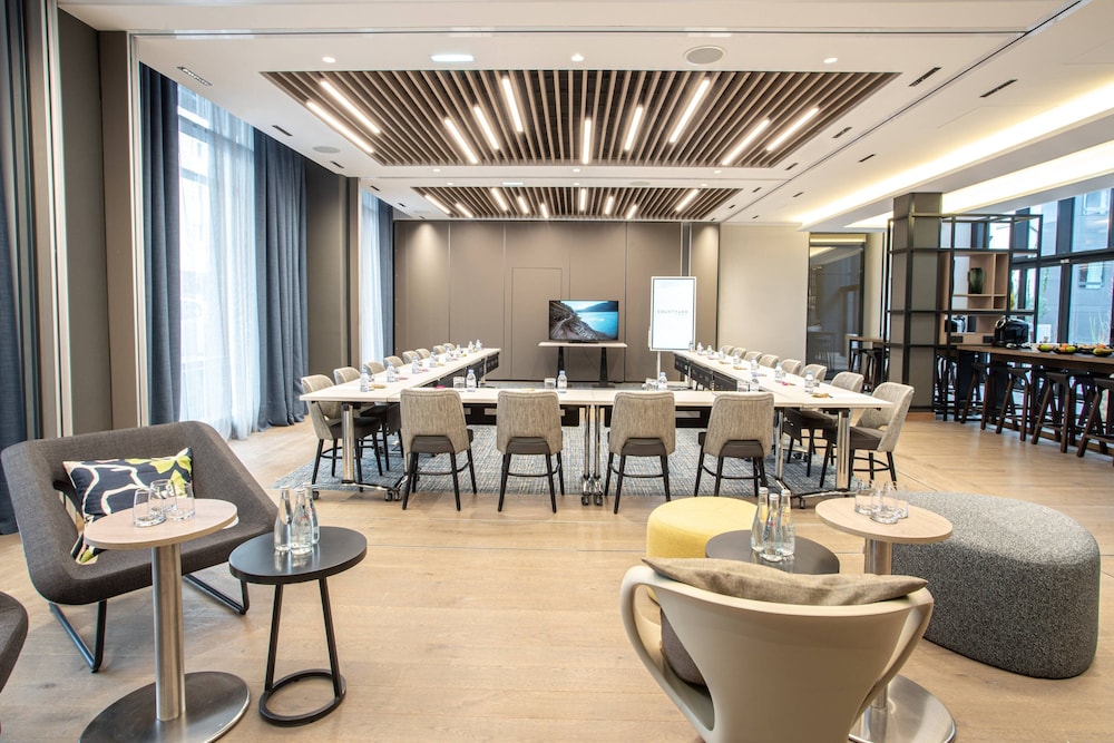 Courtyard by Marriott Paris Porte de Versailles 21/34