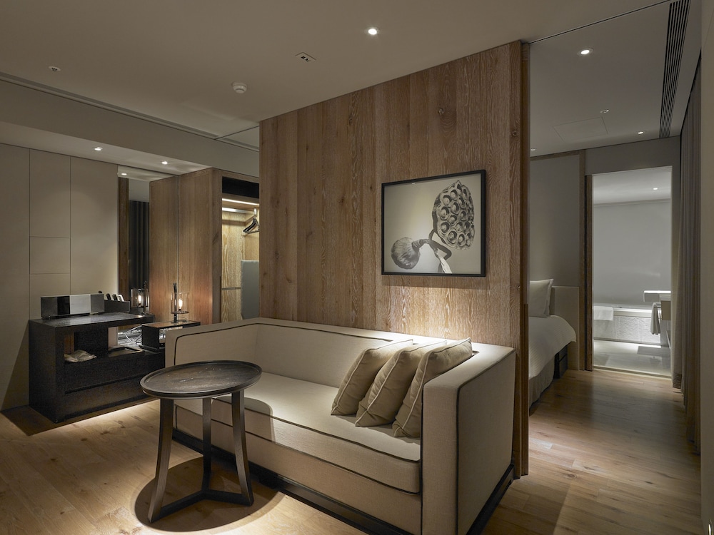 GLORIA RESIDENCE 33/55