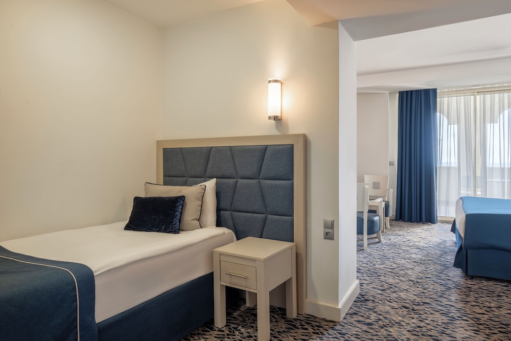 Sentido Kamelya Fulya Hotel 63/87