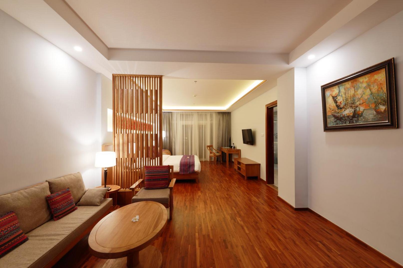 NDC Resort 30/50
