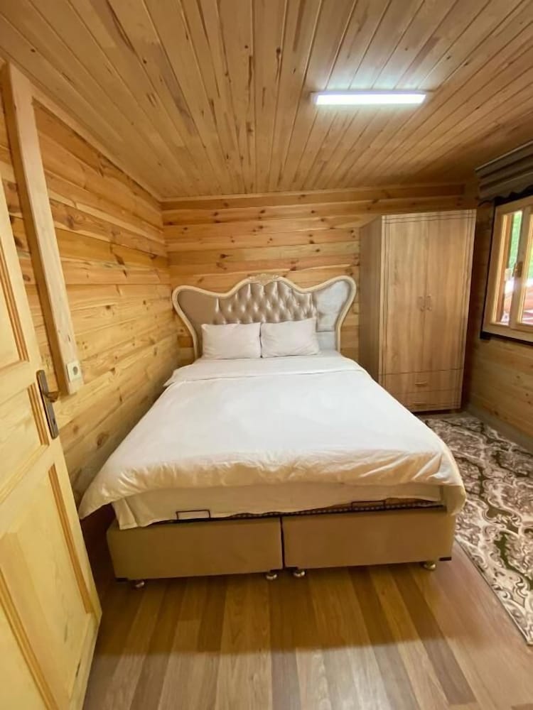 Isikli Kale Otel 12/50