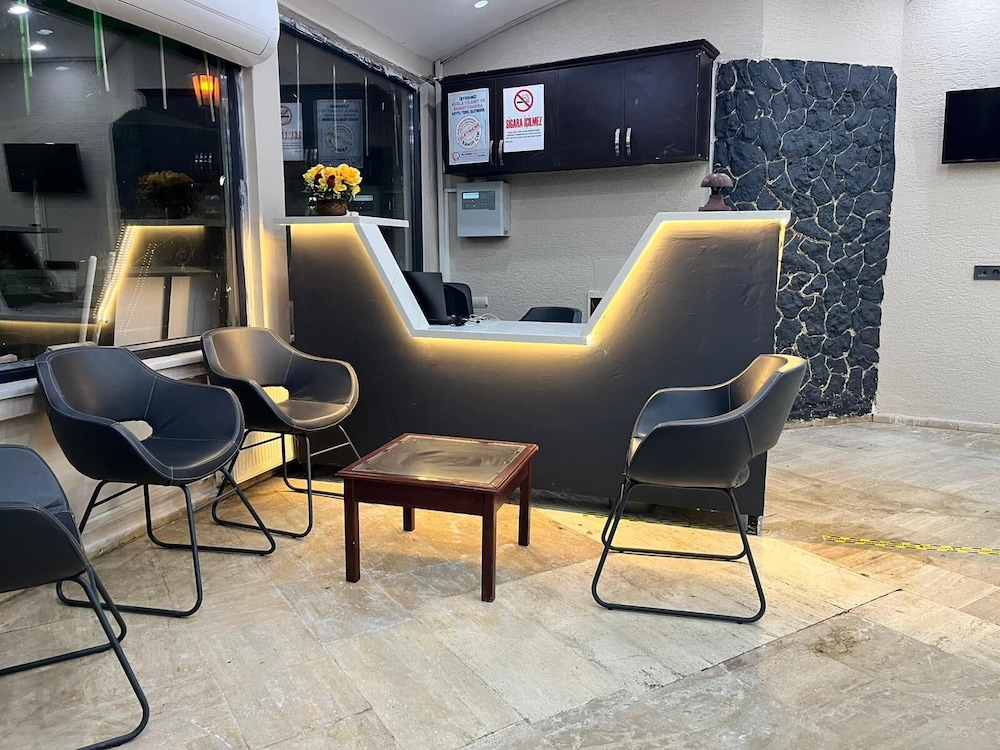 HAN DALYAN HOTEL 66/74