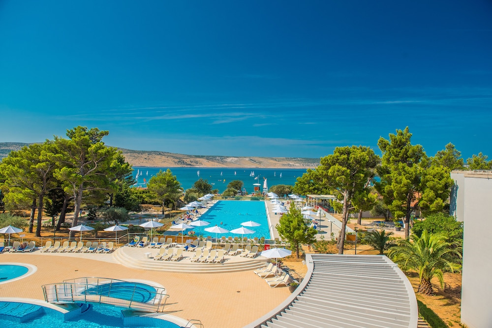 Bluesun Hotel Alan 63/67