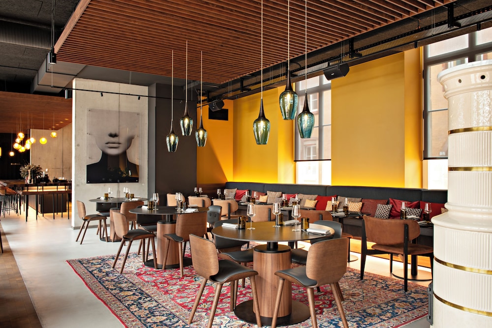 Leonor Hotel 37/46